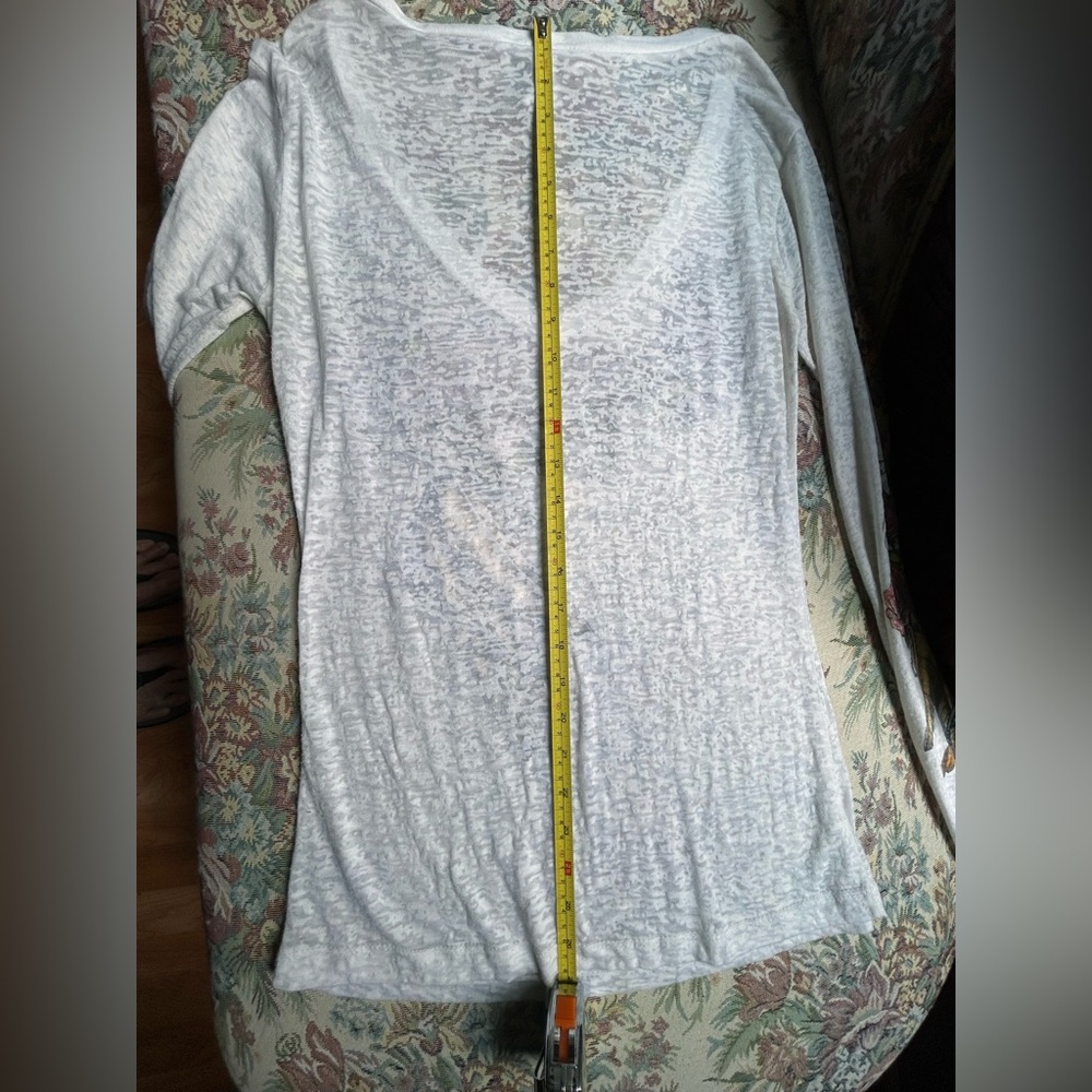 Super light ladies’ t-shirt. - Picture 7 of 9